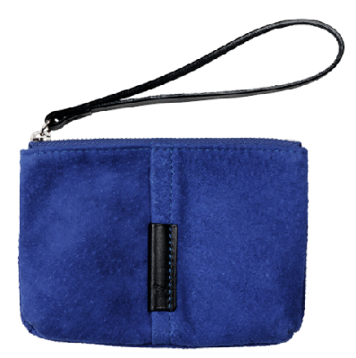 リップや目薬、紙幣や小銭が収納可能なサイズ