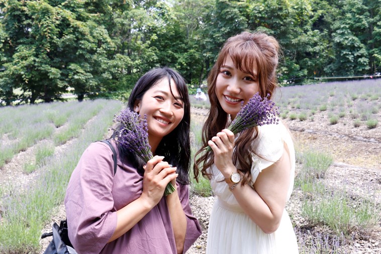 7月13日～8月12日には「ラベンダー摘み取り体験会」を開催