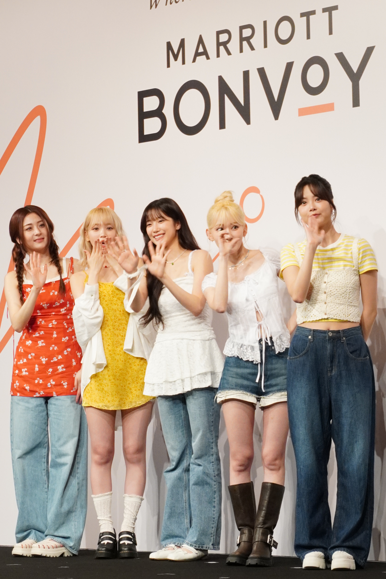 旅をテーマに準備した衣装