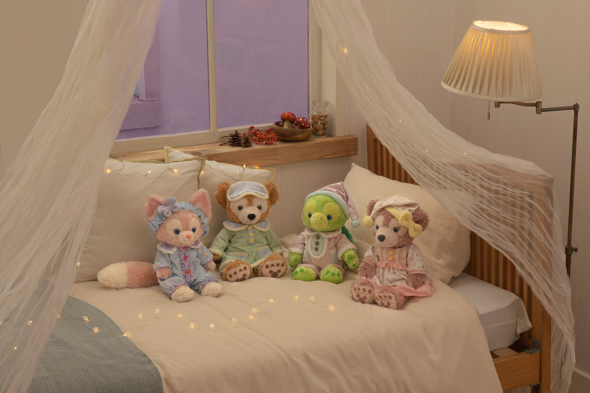 「ぬいぐるみコスチューム」（各5400円）