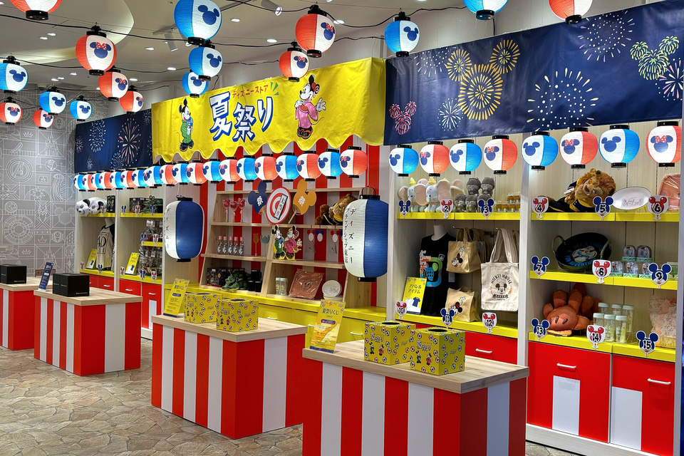 新品　ディズニーストア　夏祭りくじ　スピリットジャージ　ディズニーワールド 新品未使用 ディズニーストア 夏祭りくじ スピリットジャージ