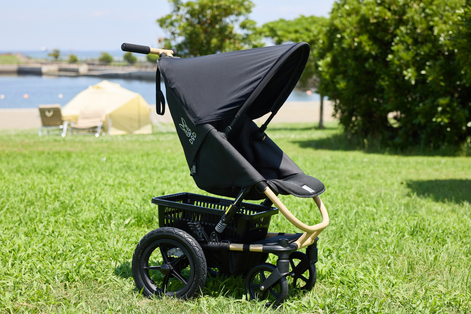 CURIOともコラボしたベビーカー