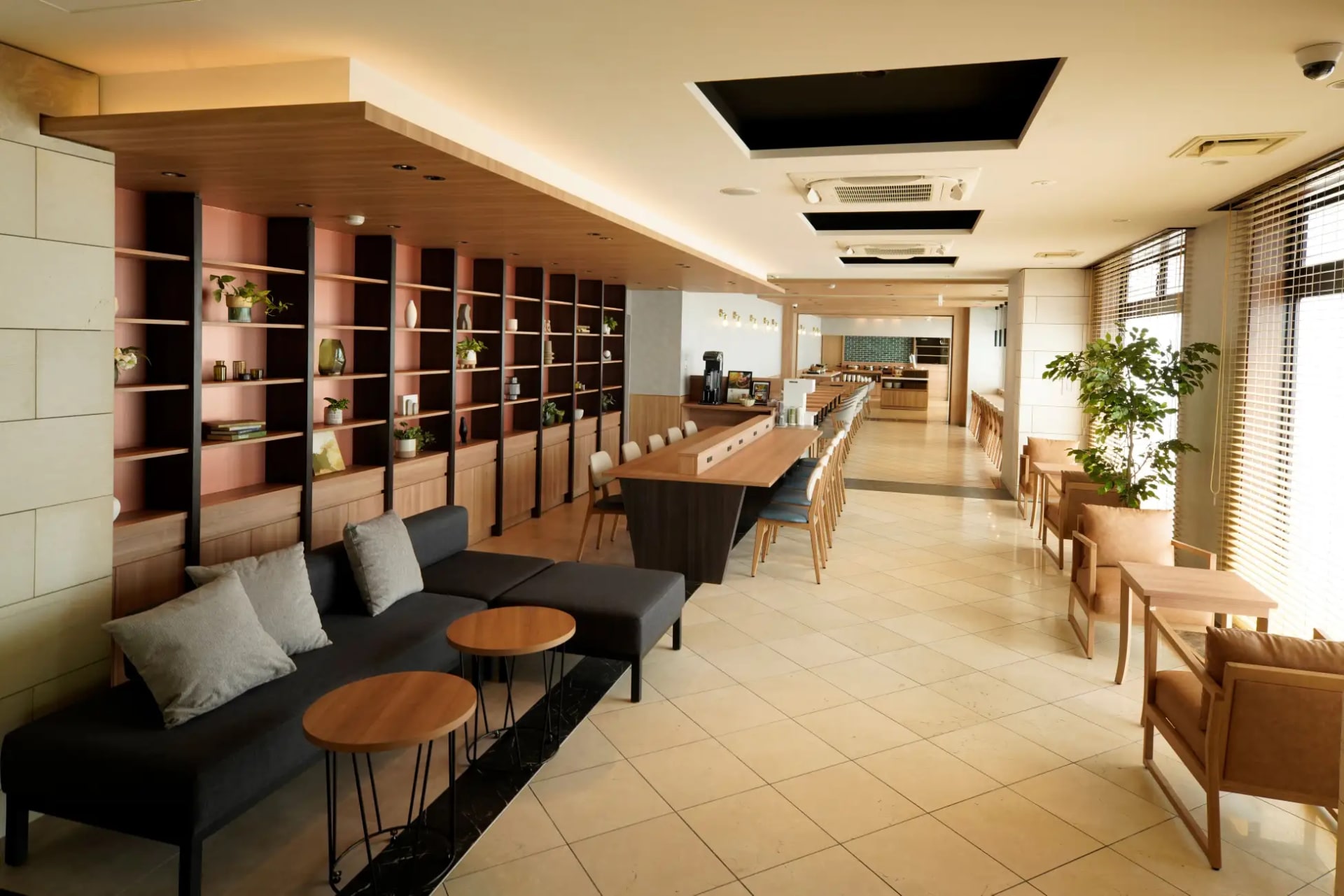 ロビーラウンジ