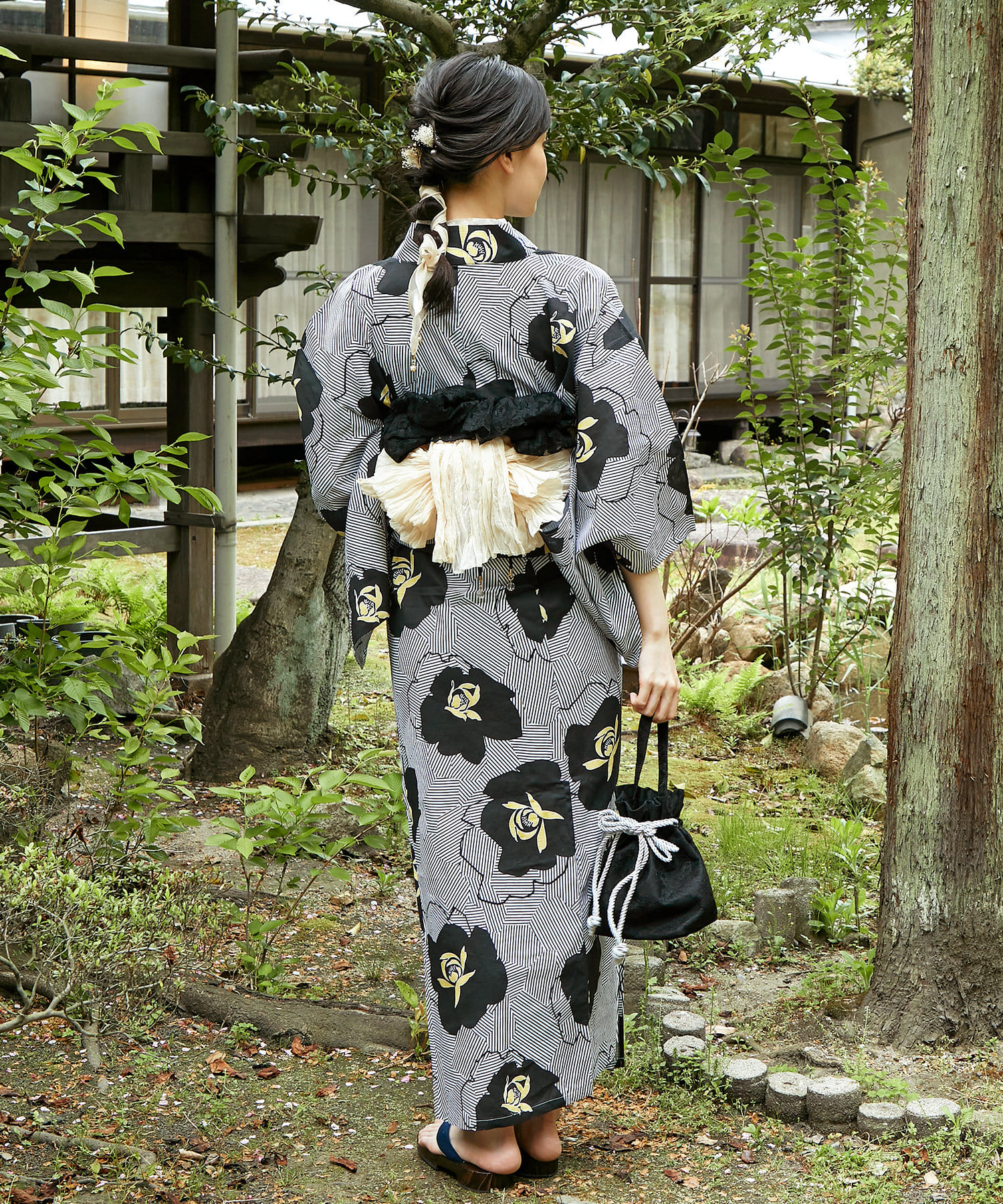 手持ちの帯と組み合わせることでボリューム感のあるリボンが作れる