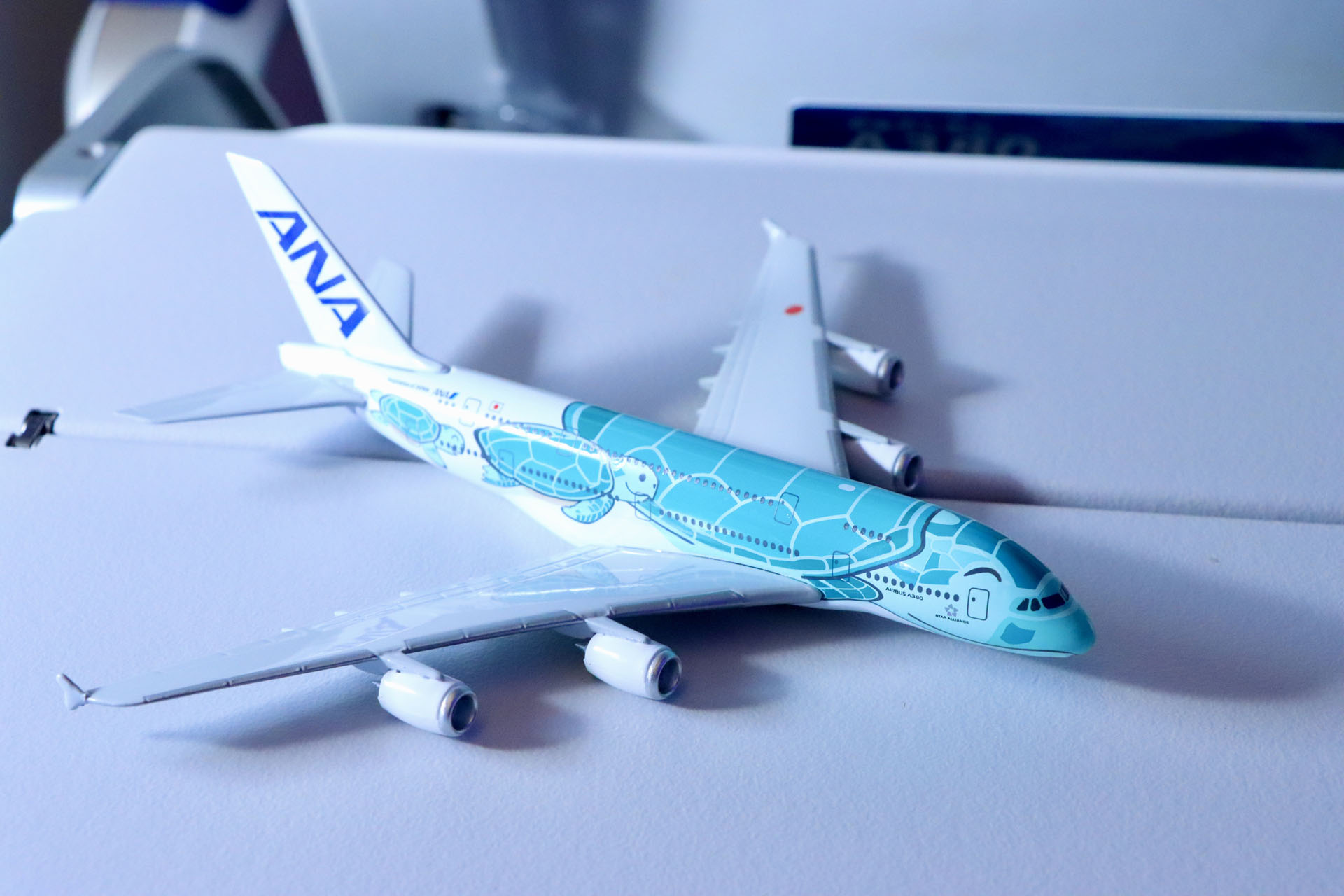 「FLYING HONUモデル（1/500スケールイメージ）2号機」（4500円）