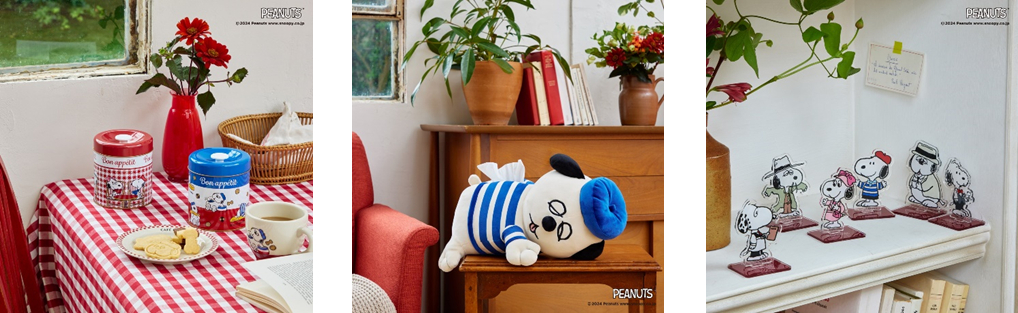 カフェラテクッキーカン/クッキーカン/ラウンドプレート/マグカップ（左）、ティッシュケース（中央）、アクリルスタンド（右）