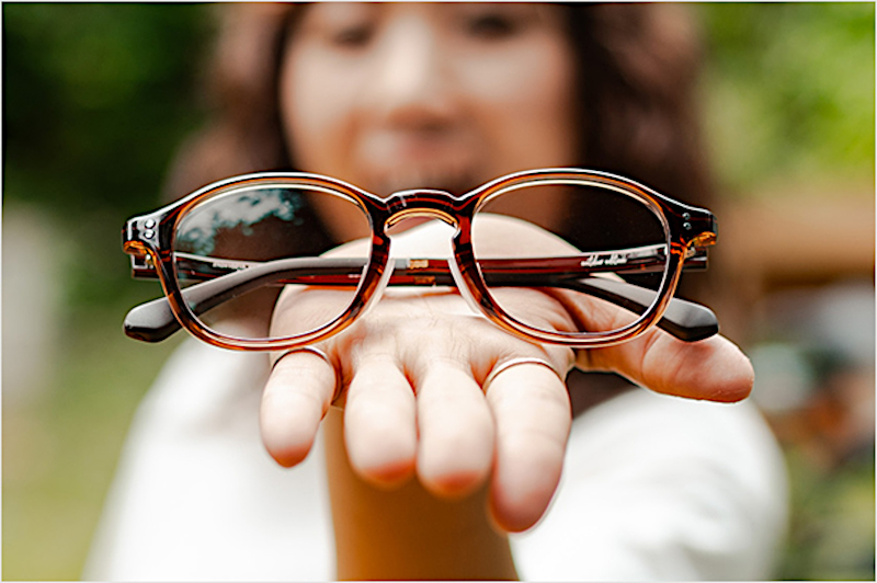 フレームは軽量素材を使用