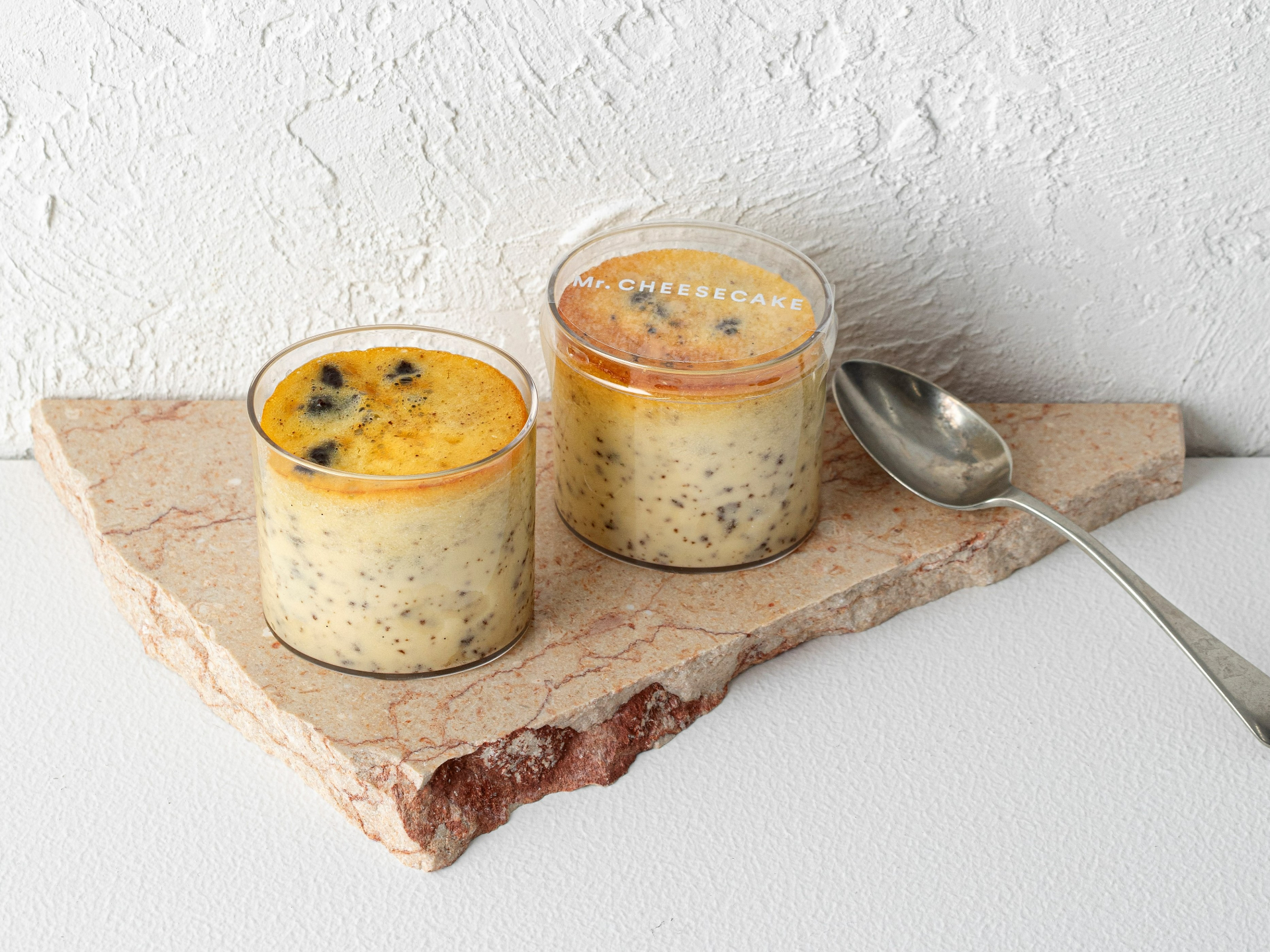 「Mr. CHEESECAKE Petit Cookies＆Cream/S」（1個837円）