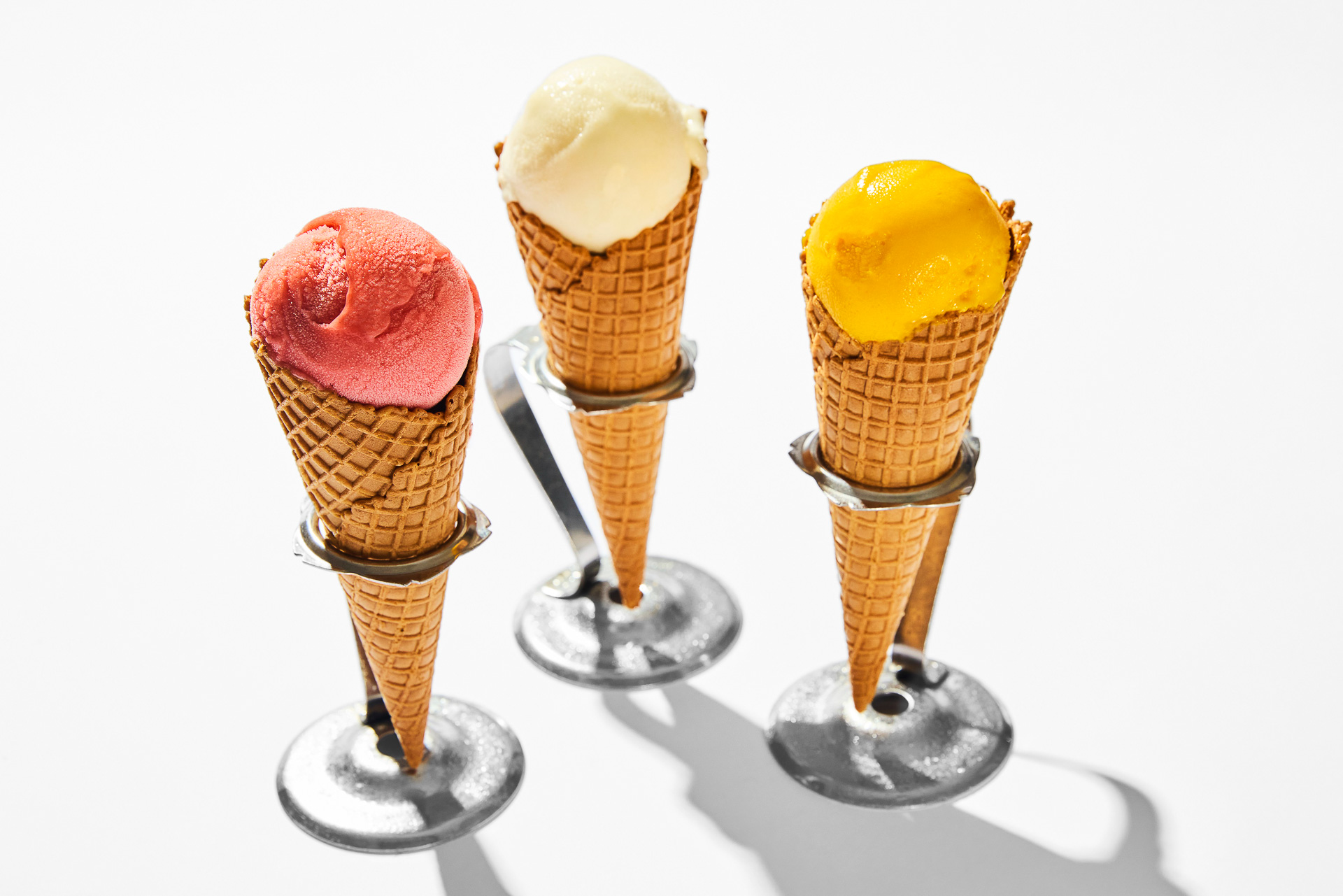 「ジェラート シングル」（各374円〜）はア・ル・ロイックで