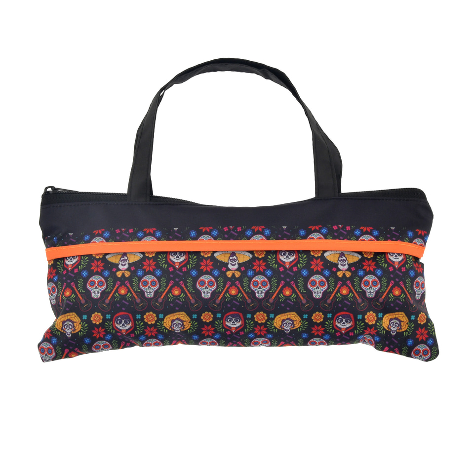 ディズニーストアから「リメンバー・ミー」アイテム続々。カラフルな