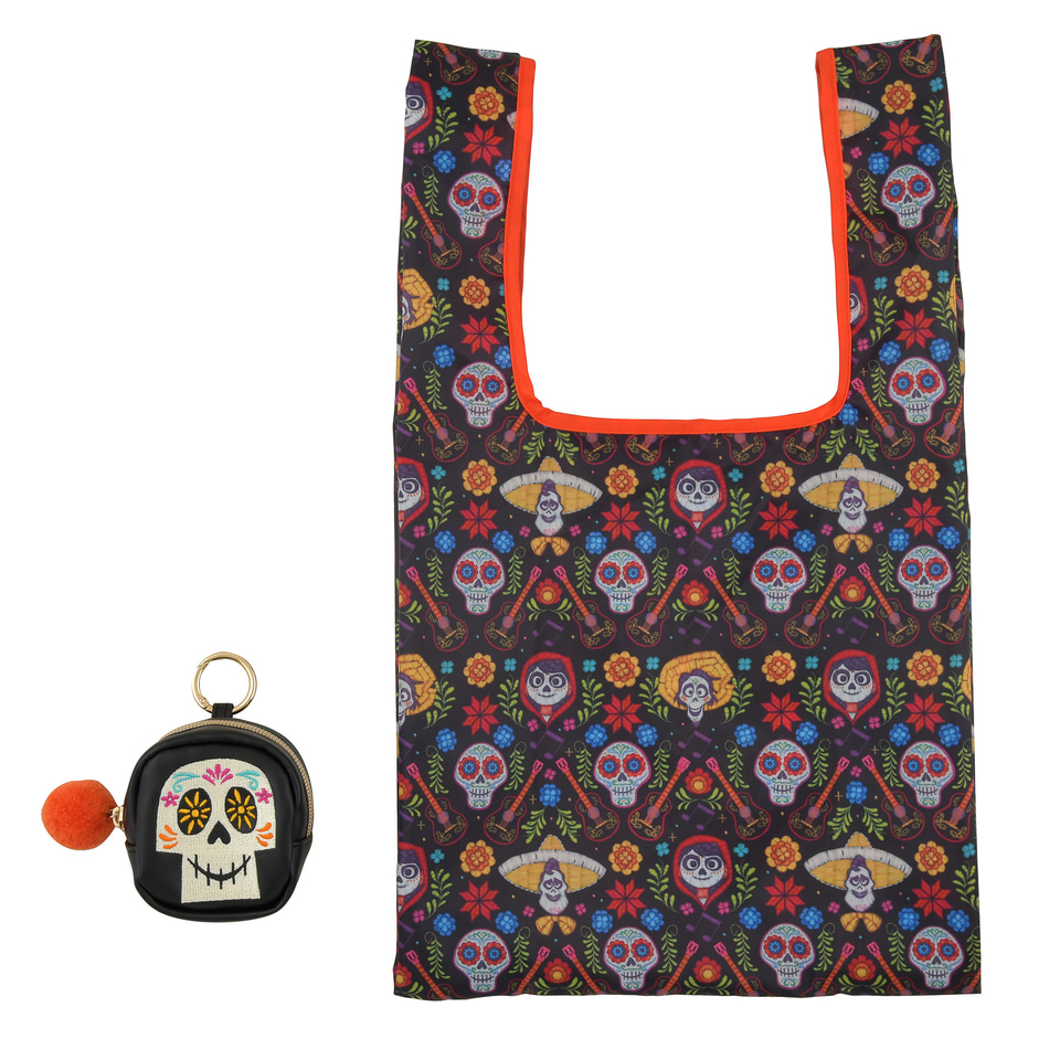 リメンバーミー　カゴバック　カバン　タグ付未使用　巾着　ディズニーストア　希少 リメンバーミー カゴバック カバン タグ付未使用 巾着 ディズニー