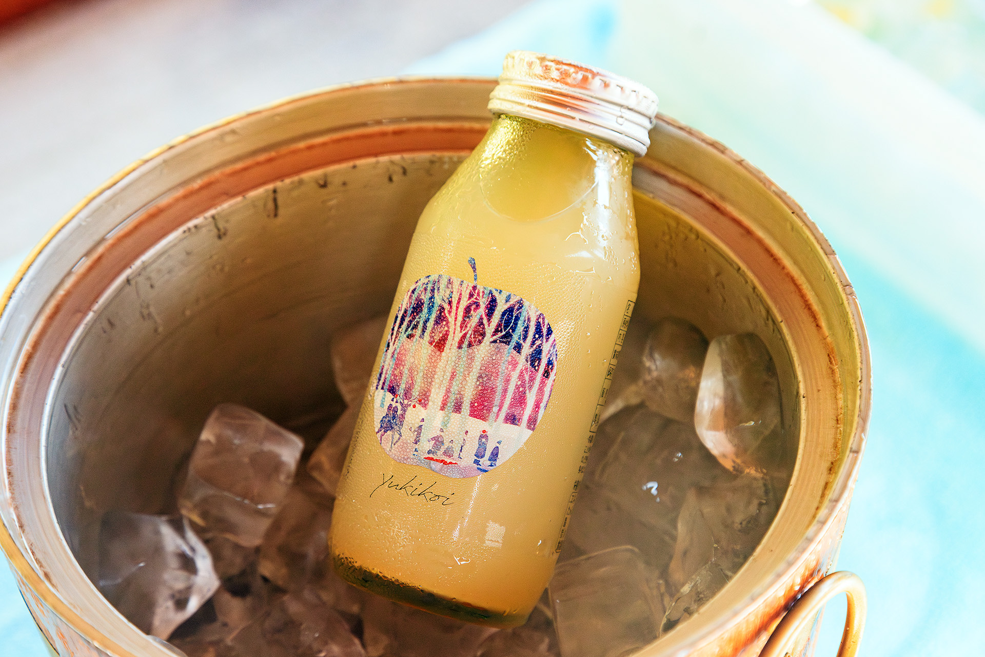 キンキンに冷えたりんごジュースのサービスも