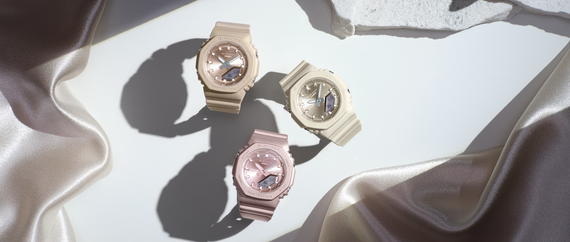 G-SHOCKの「GMAP2100」シリーズから、シルクのような質感のモデル「GMAP2100ST」を発売