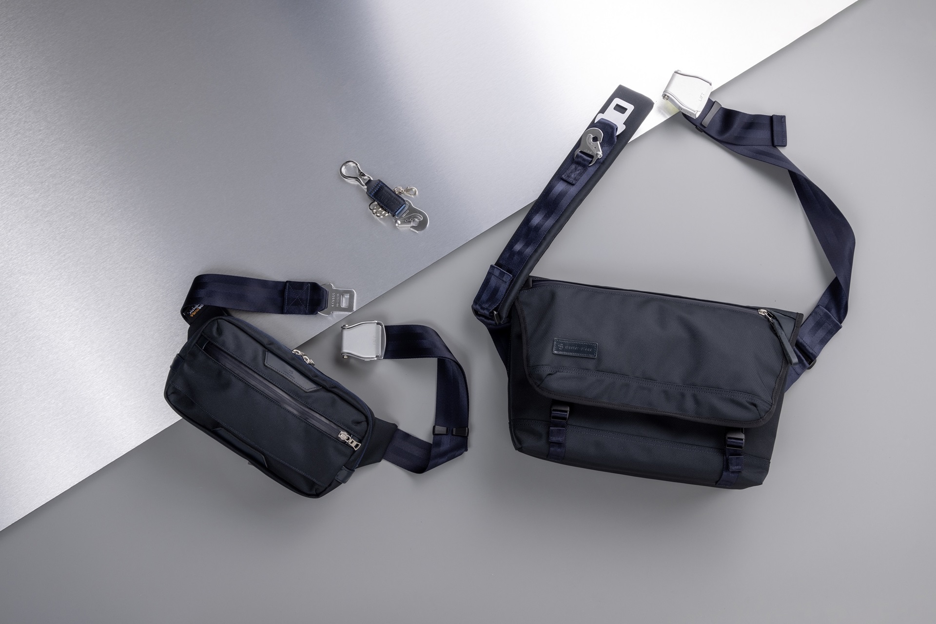 ANAがマスターピースとコラボしたバッグなどを限定販売