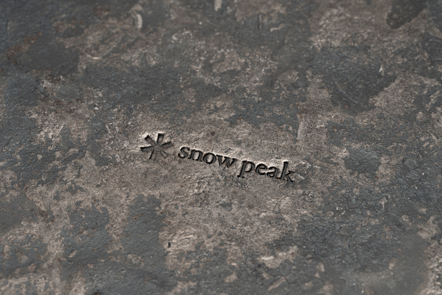 ハンドルが分離できるためオーブン調理に便利