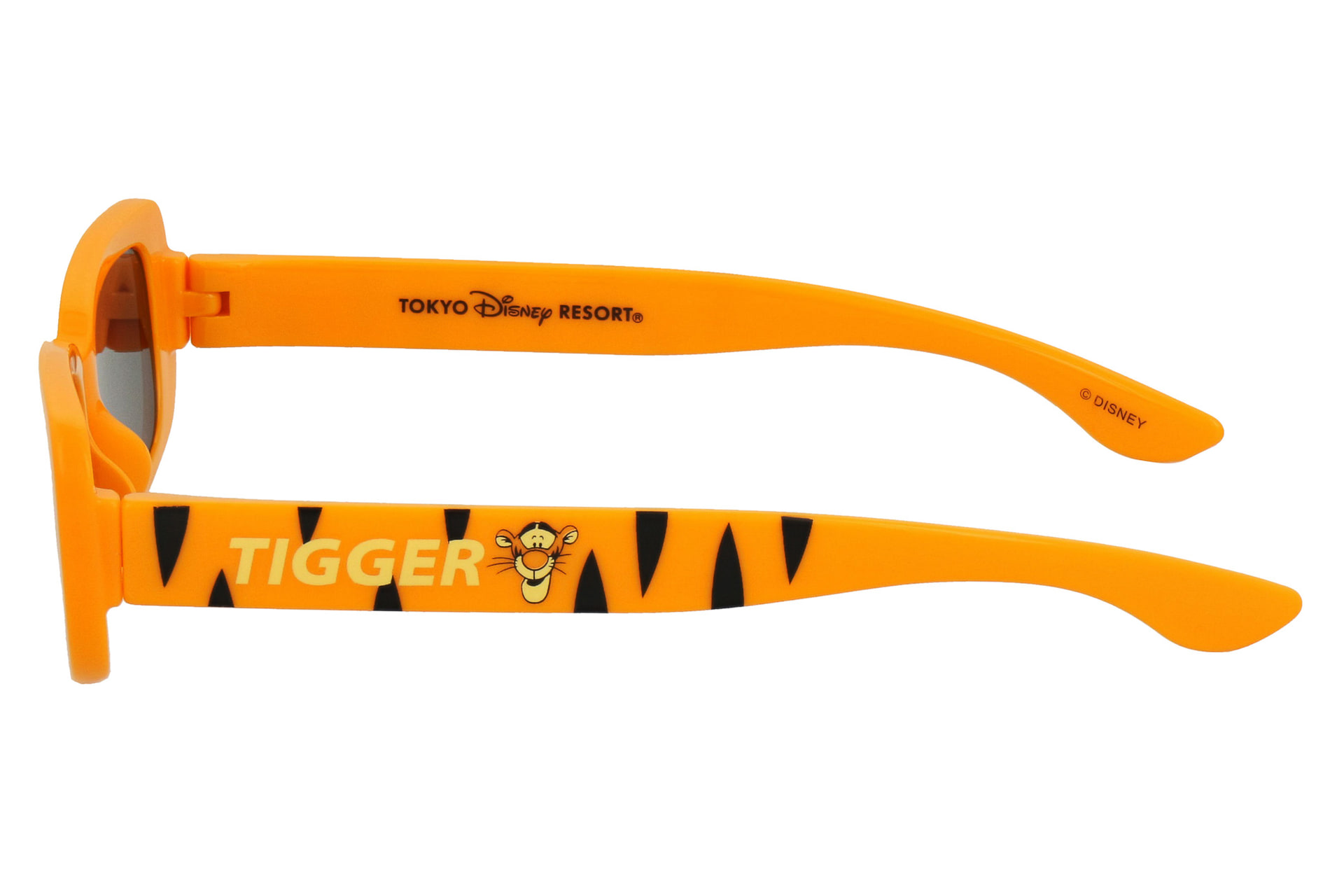 「ファッション用グラス」（2300円）