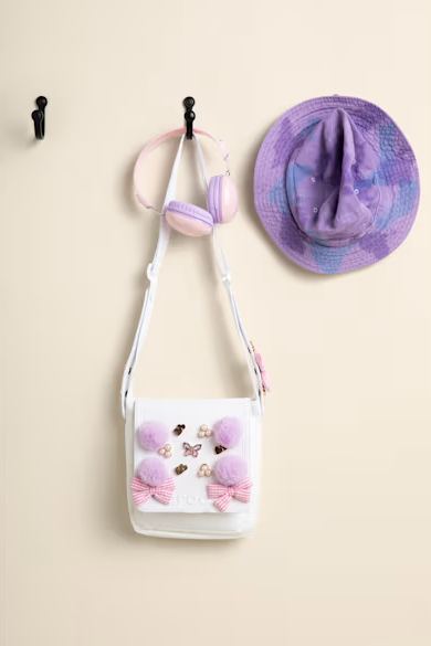 「クロックス クラシック クロスボディ」（6600円）