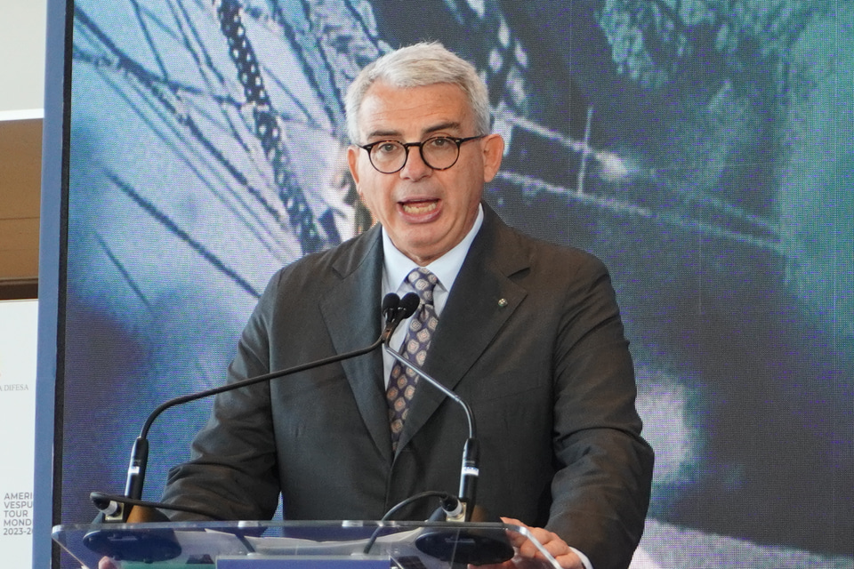 イタリア海軍の帆船「アメリゴ・ヴェスプッチ号」乗ってきた！ 旅行