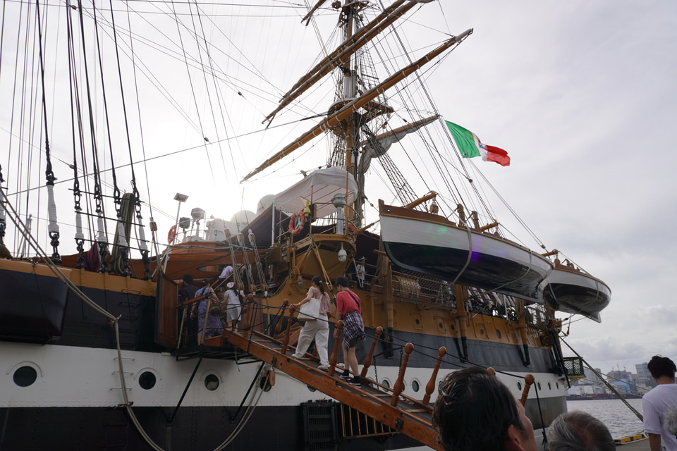 イタリア海軍の帆船「アメリゴ・ヴェスプッチ号」乗ってきた！ 旅行