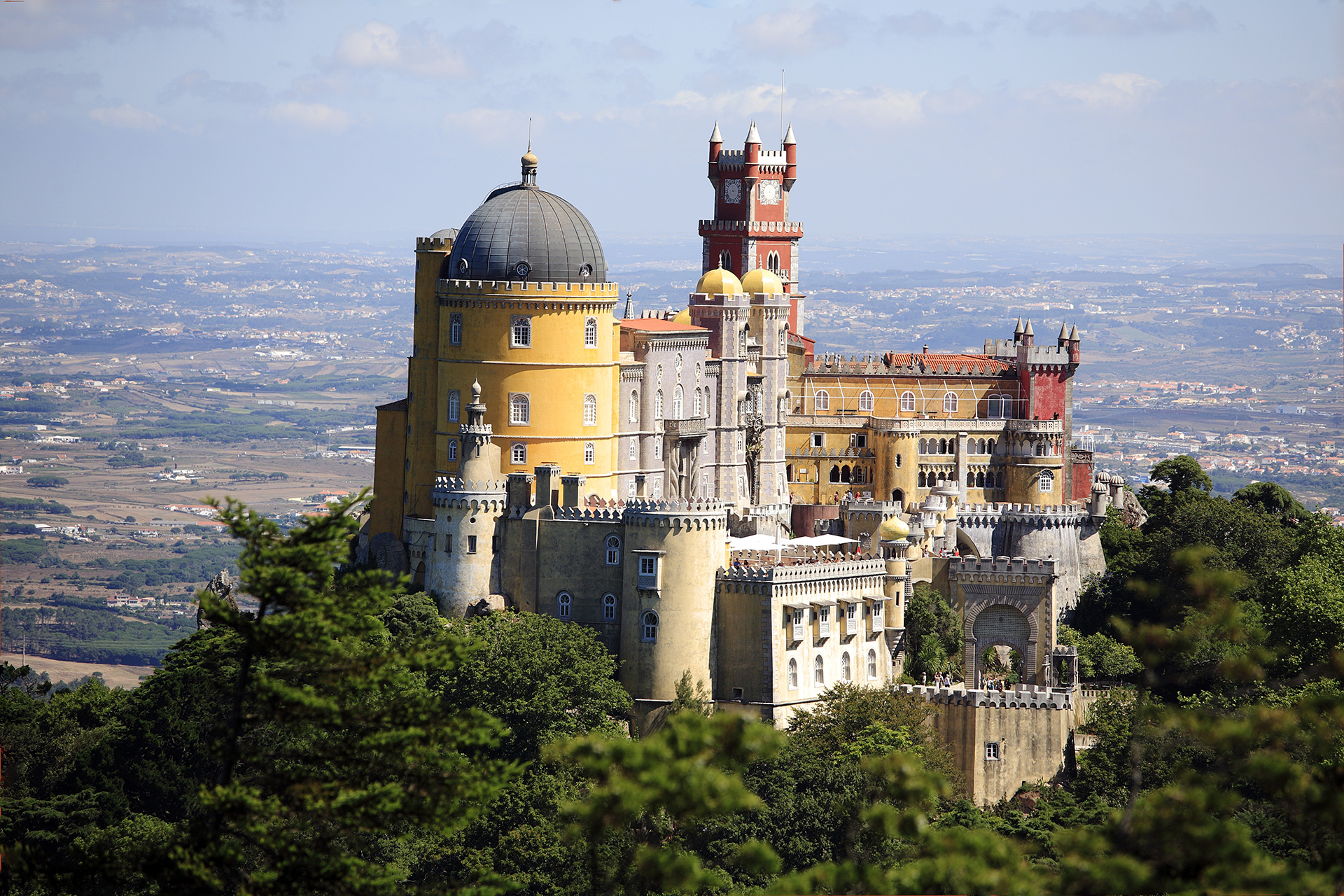 シントラ ペナ宮（&copy;Turismo Lisboa）