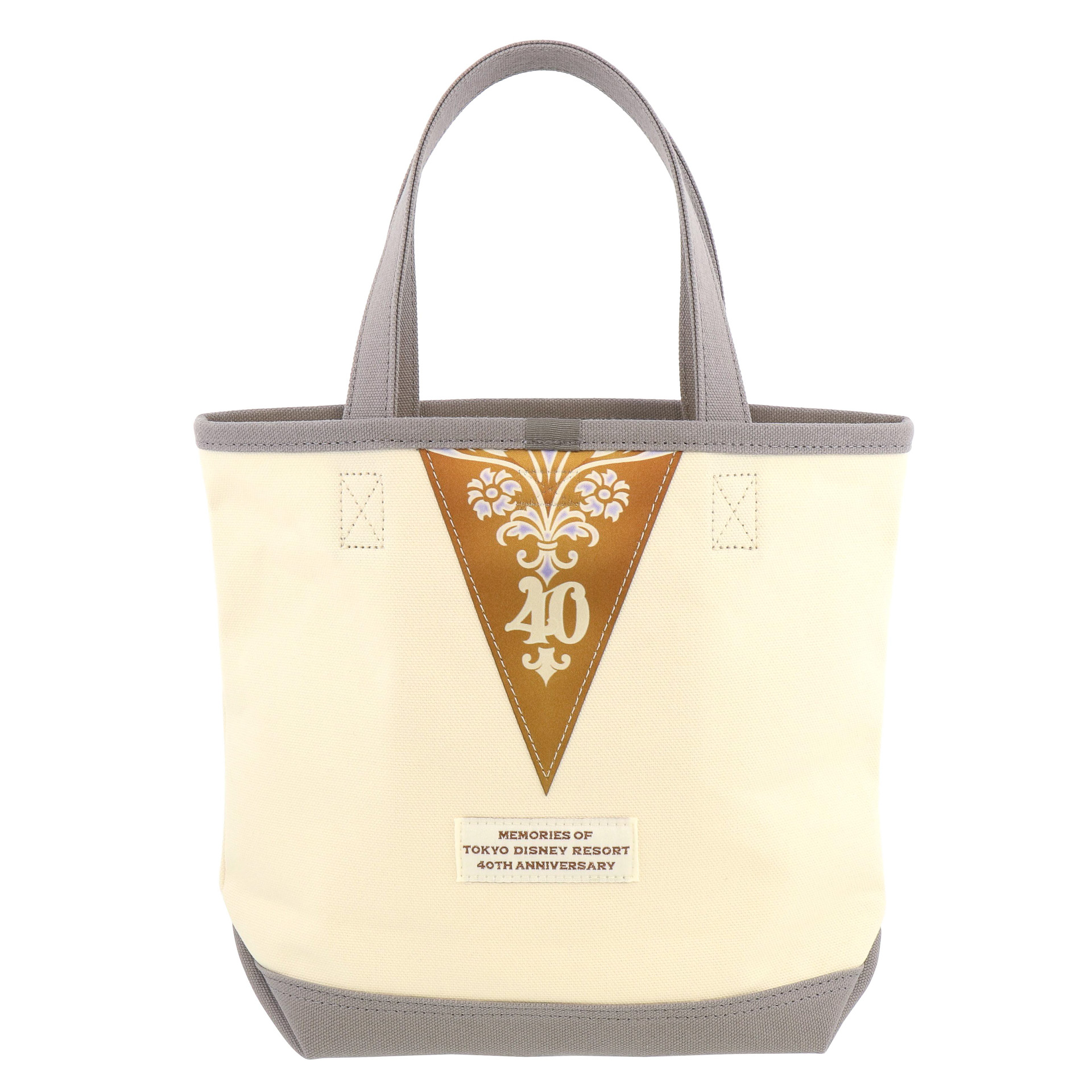 「トートバッグ」（1万7000円）