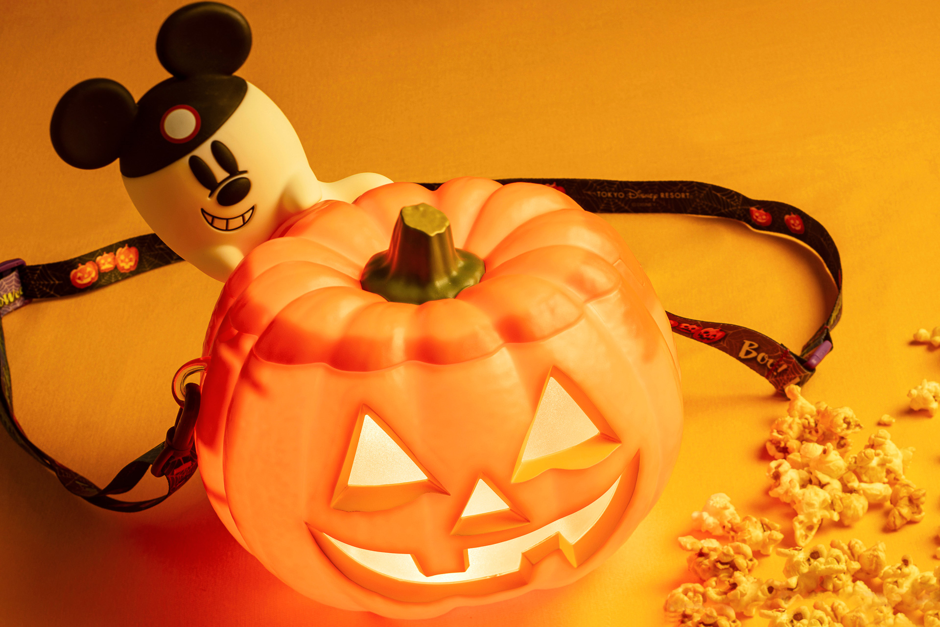 「ポップコーン、バケット付き」（3200円）