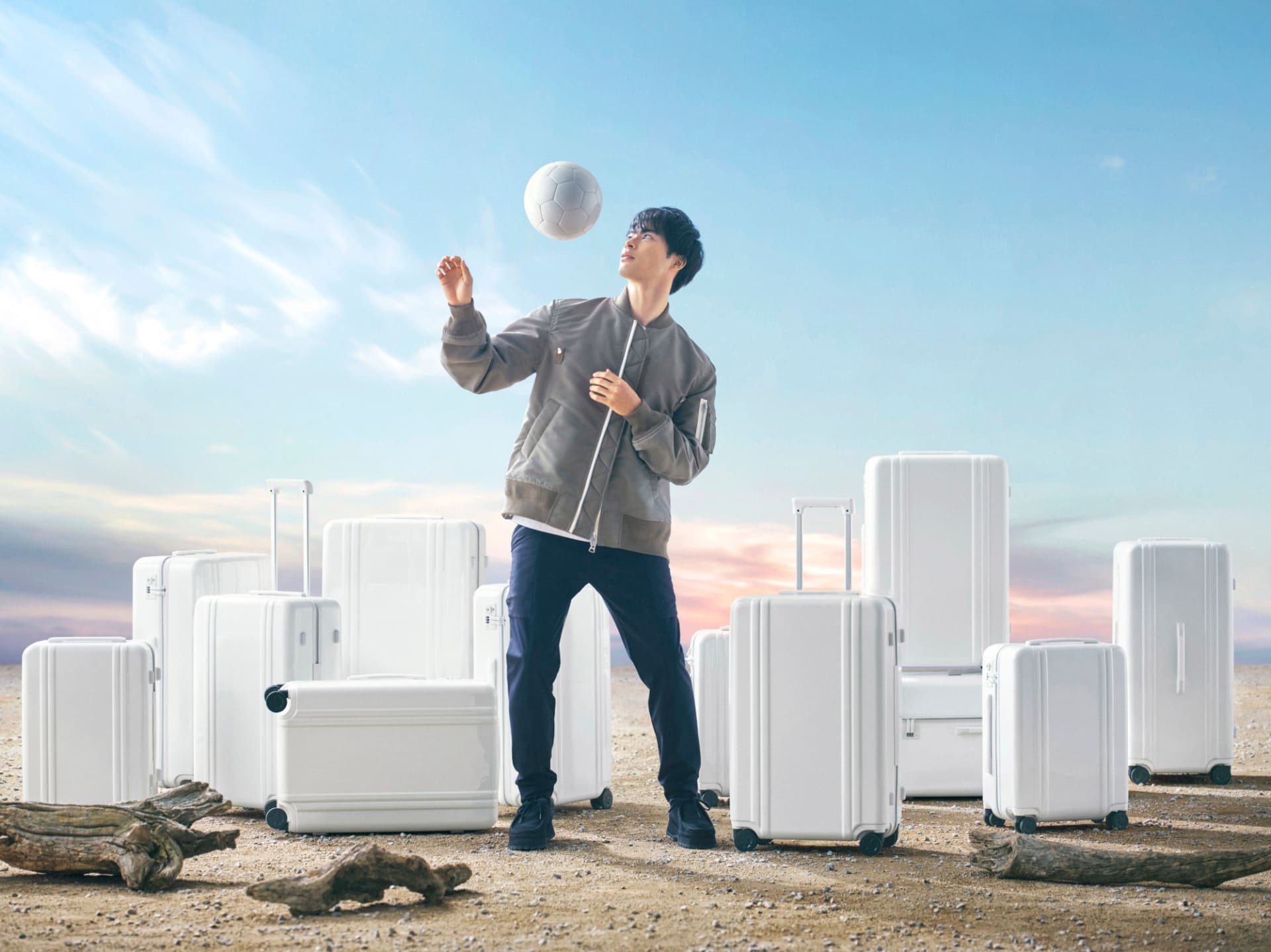 三苫選手を起用したキービジュアル