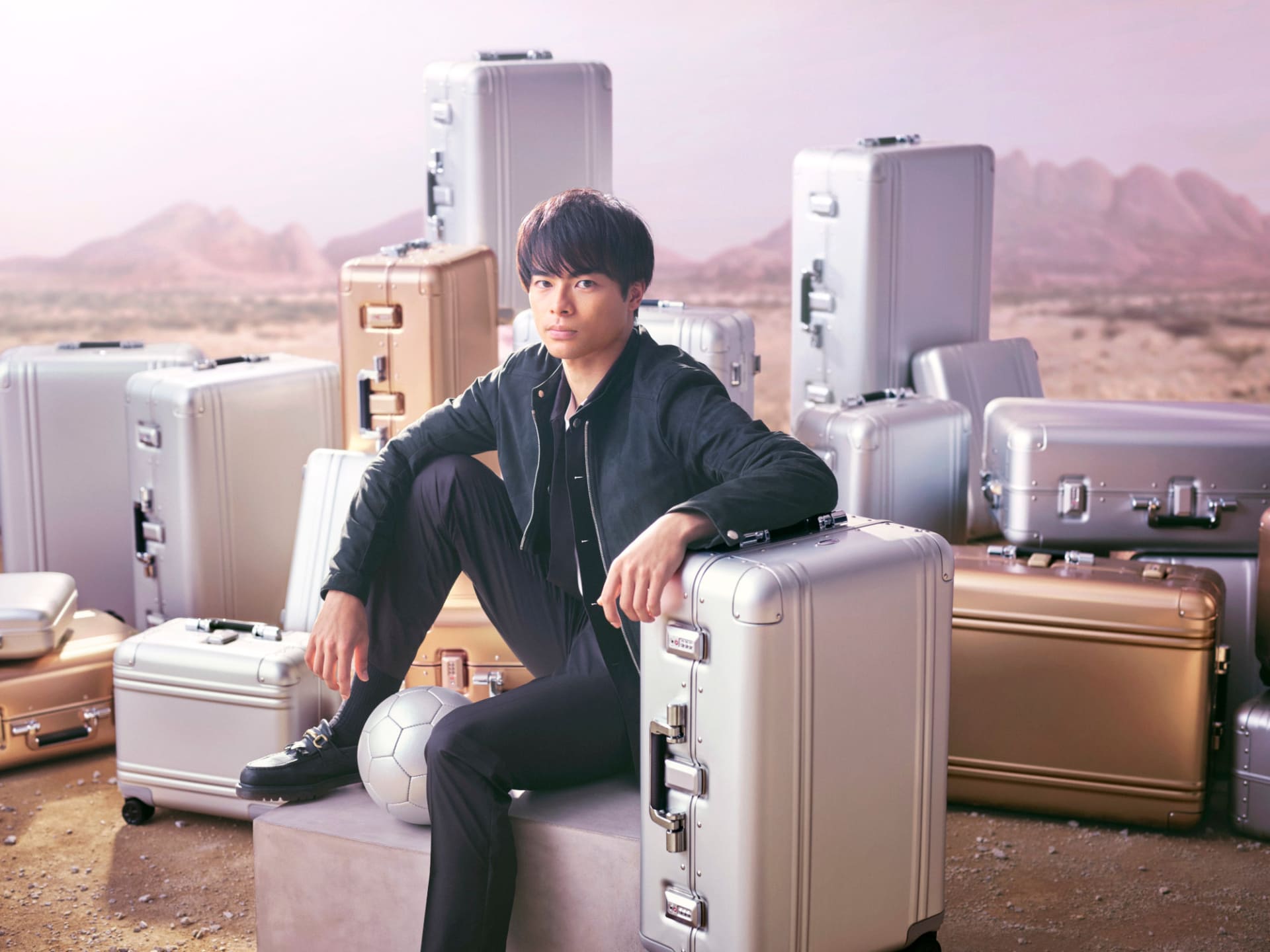 三苫選手を起用したキービジュアル