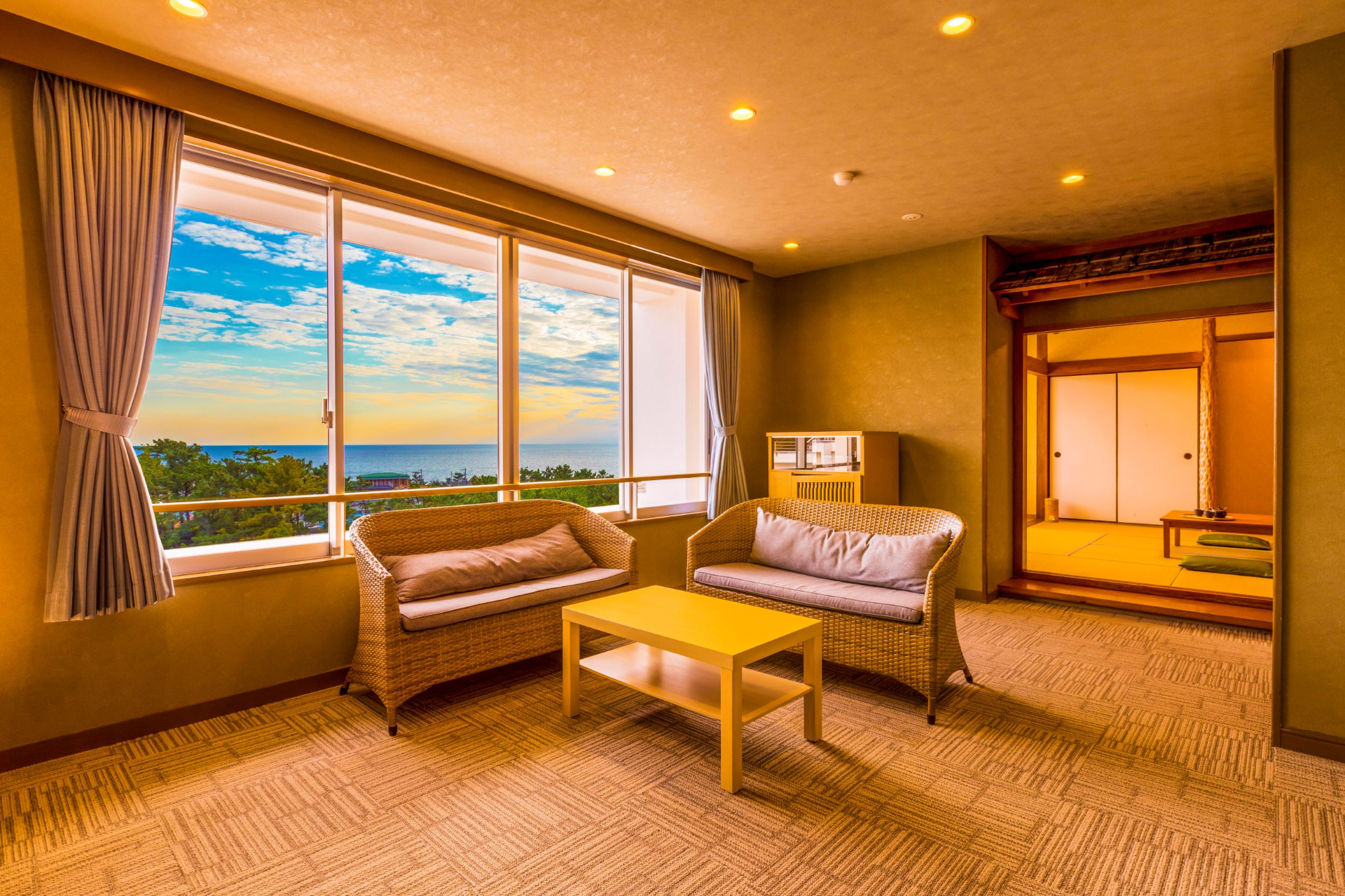 増室した和洋室。海側の客室は太平洋ビュー