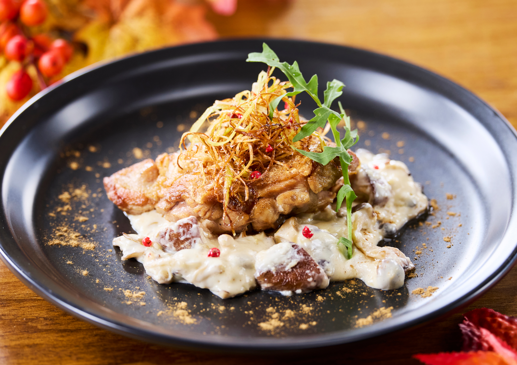 長崎対馬地どりと県産キノコのフリカッセ