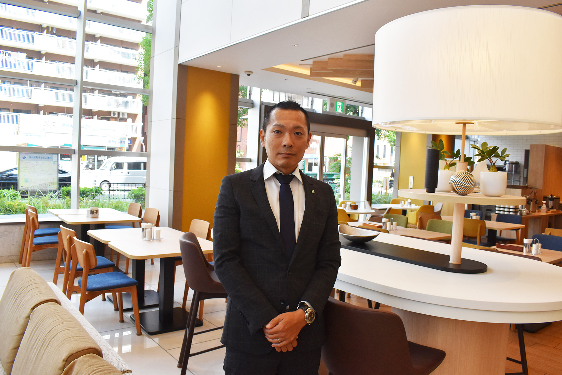 ホリデイ・イン＆スイーツ新大阪 総支配人の髙本雅幹さん