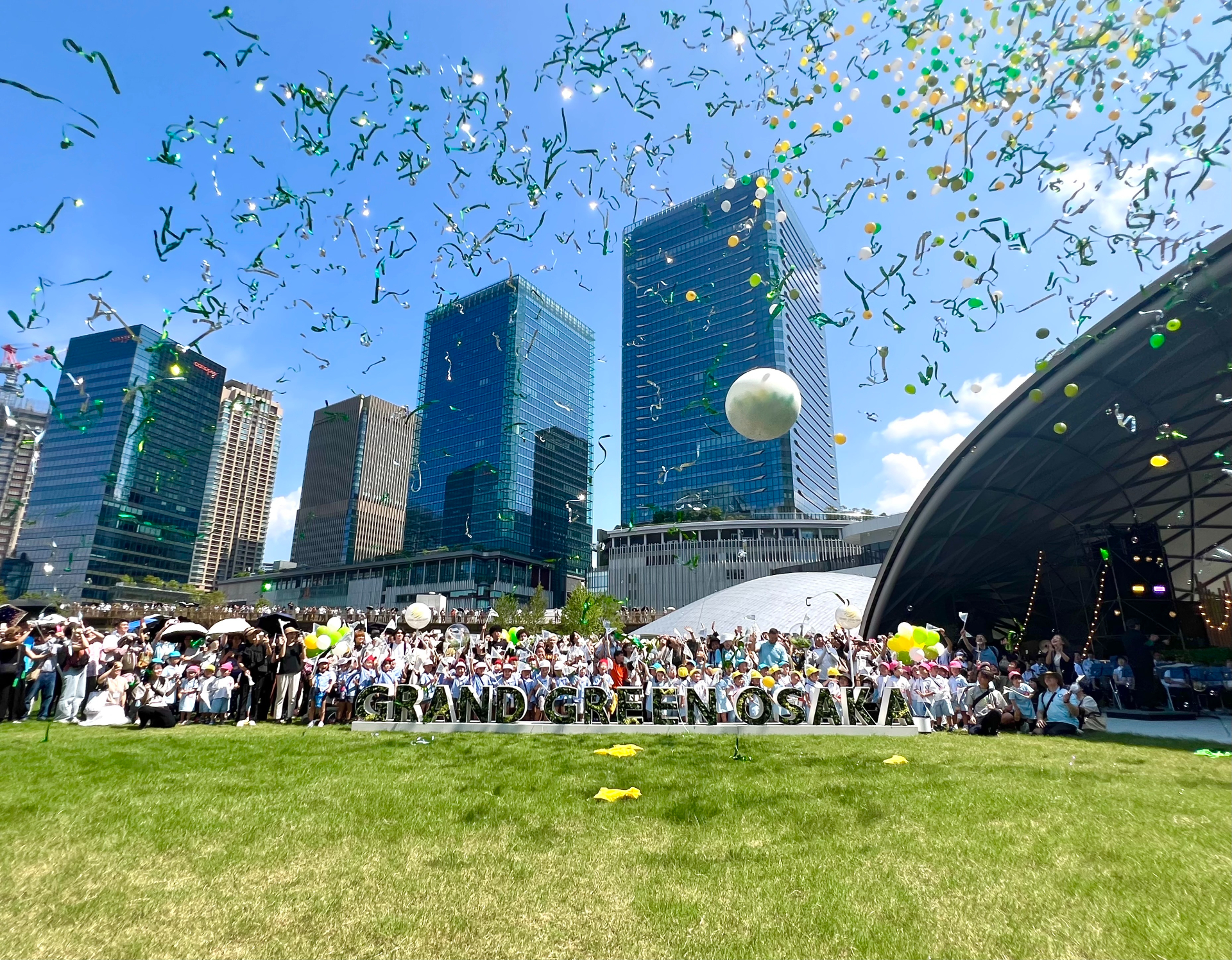 うめきた2期「グラングリーン大阪」がついに先行まちびらき。JR大阪駅北側の新たなランドマークに