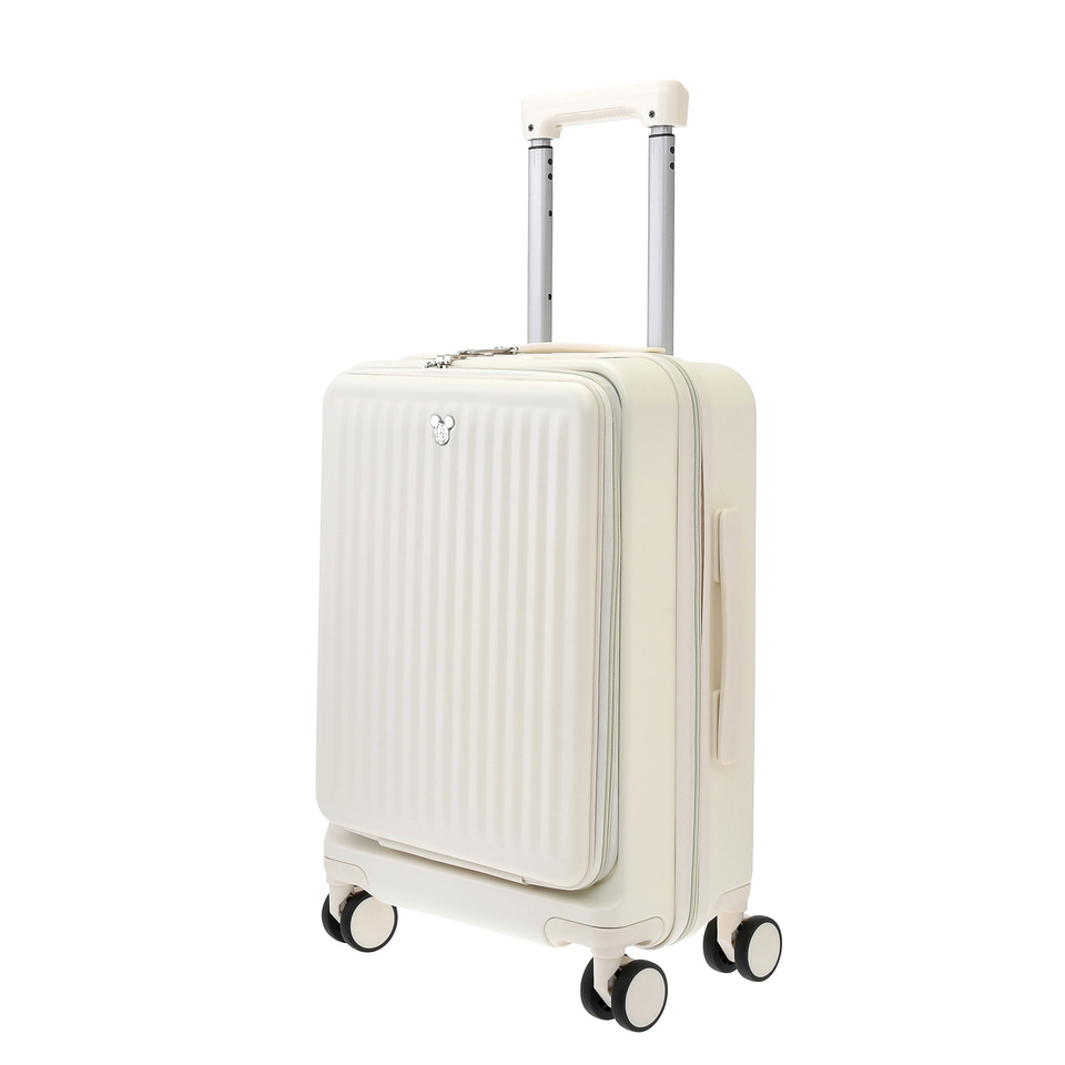 ディズニーのトラベルグッズで秋旅に出発！ スーツケースはミッキーの