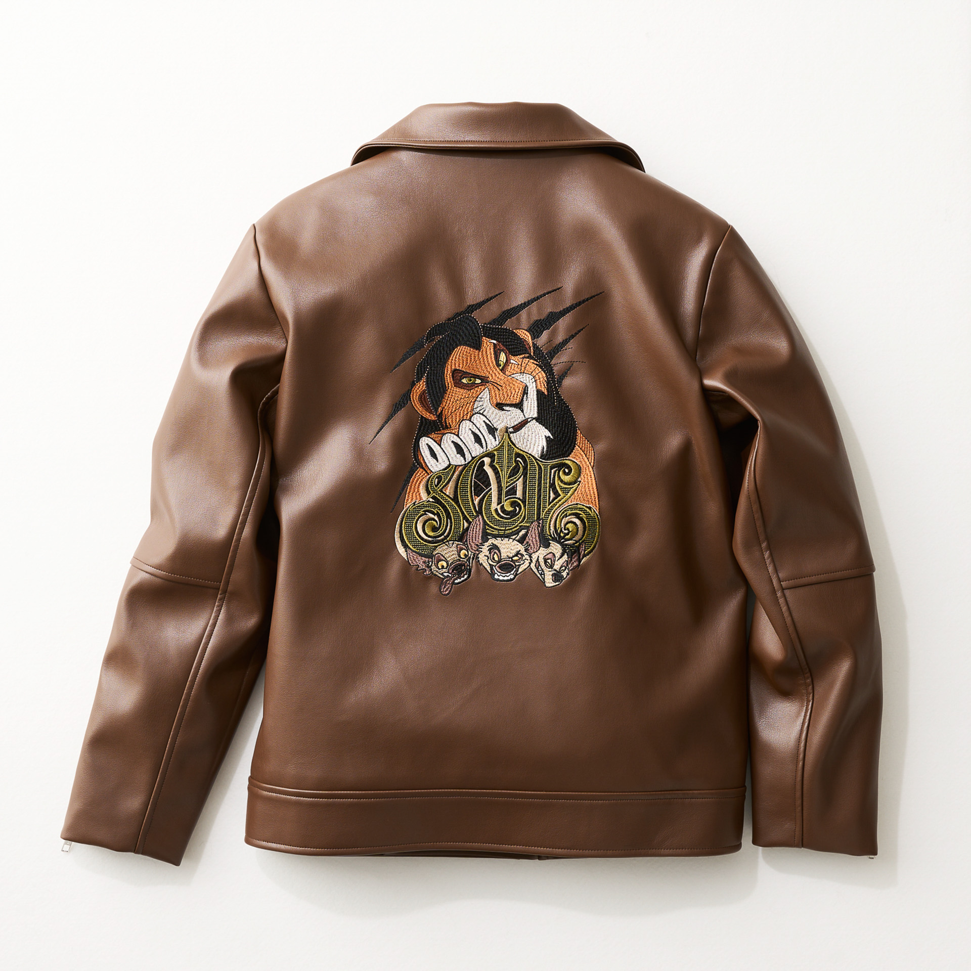 「ユニセックスライダースジャケット」（2万1800円）