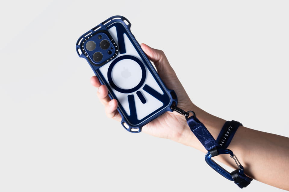 Casetify iPhone16pro バウンスケース ネックストラップ Casetify バウンス ケース ストラップ | TikTok