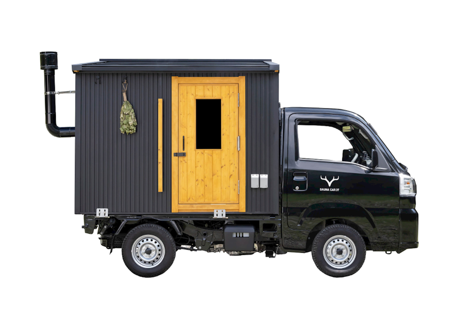 露天風呂に置いてある「Sauna Car」