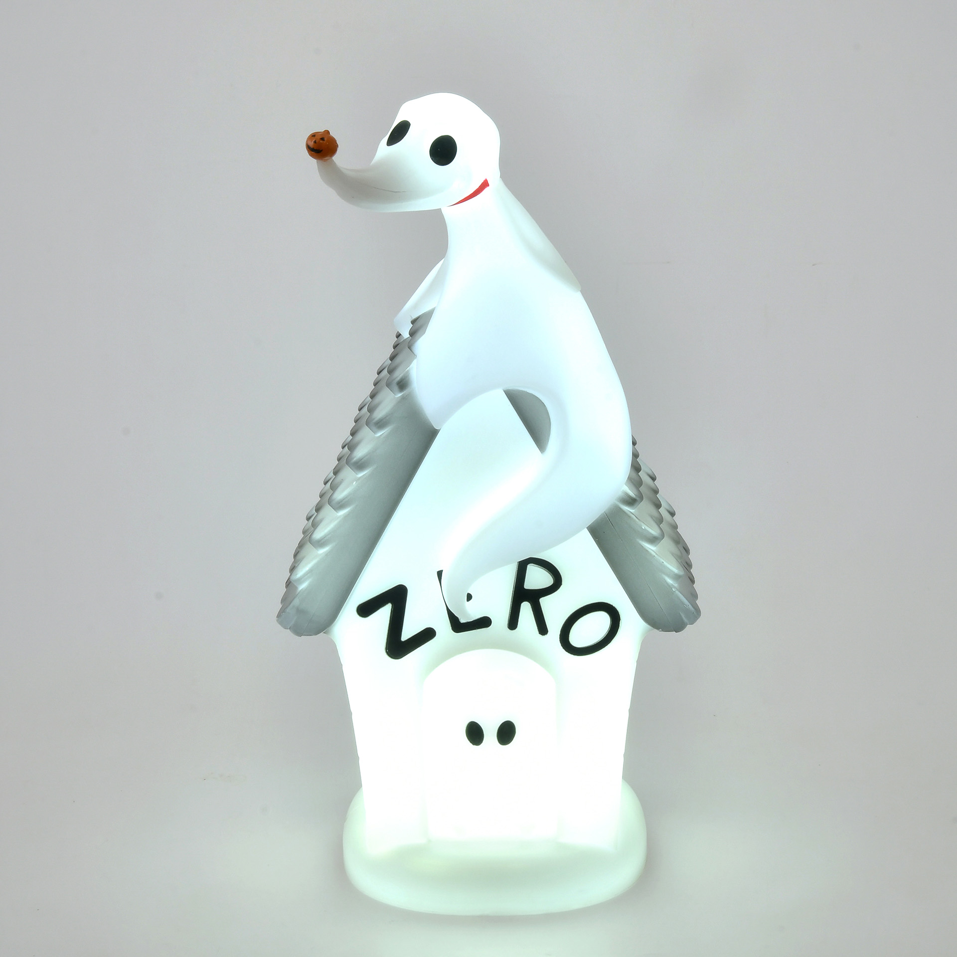 「ライトアップフィギュア＜ゼロ＞」（5800円）