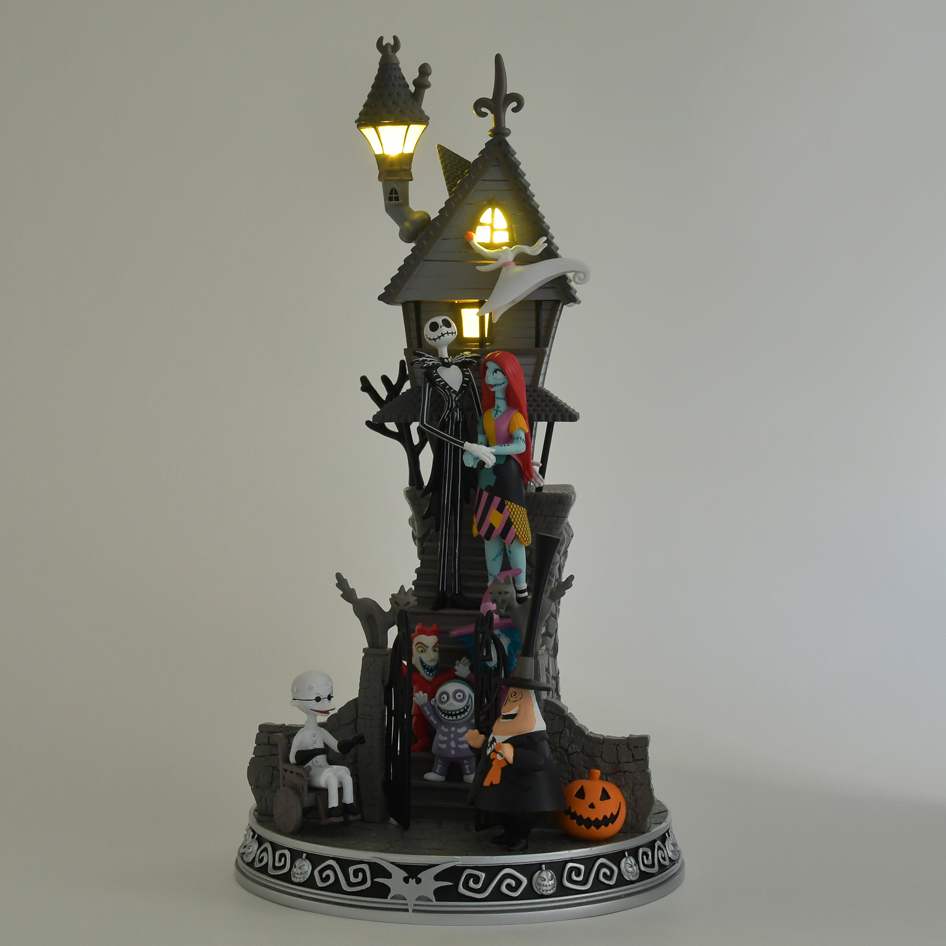 「ライトアップフィギュア」（2万2000円）