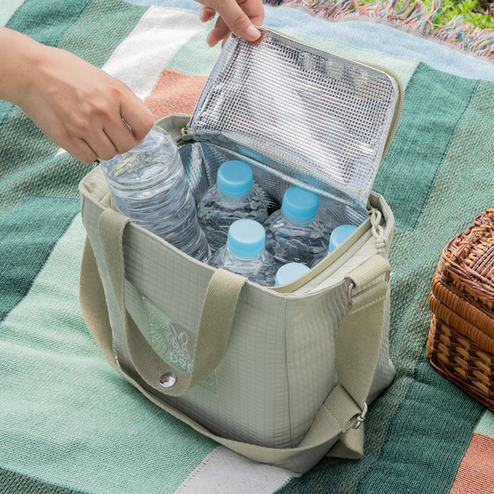 DOD、ピクニックやお弁当に使えて小さくたためる保冷ボストンバッグ全4