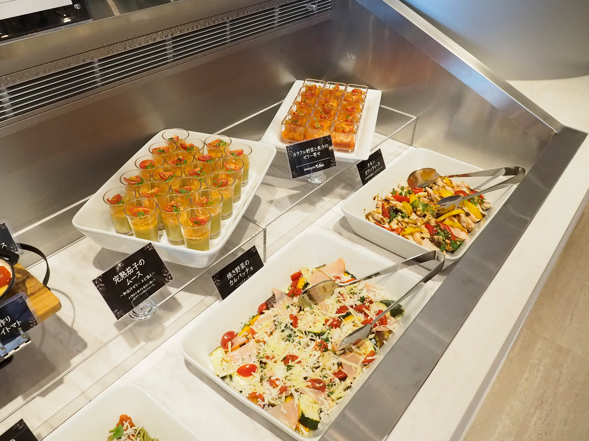 本格イタリアンとデザートを楽しめる「Salvatore Cuomo Cafe」