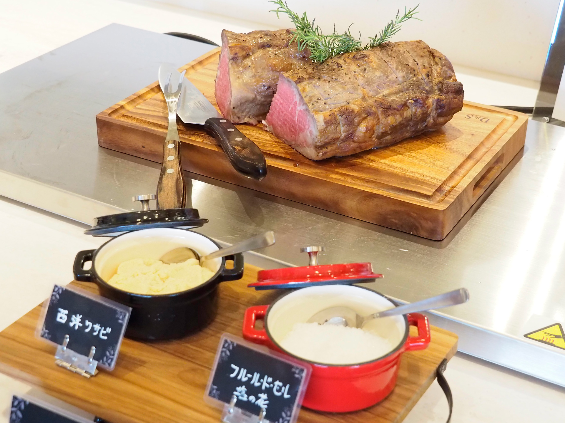 本格イタリアンとデザートを楽しめる「Salvatore Cuomo Cafe」