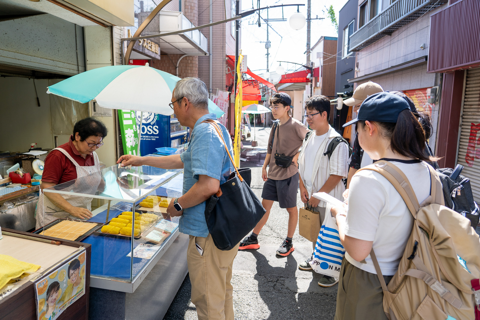 土井先生が熊本名物のからし蓮根を買ってくれた