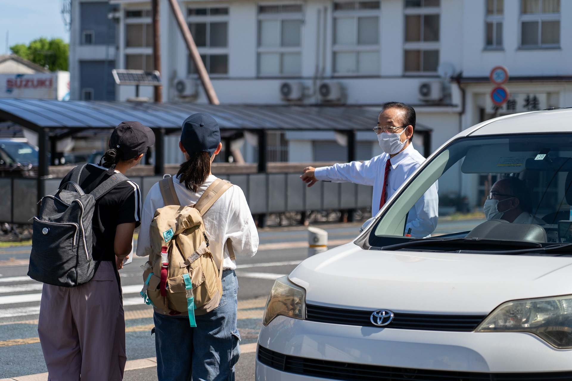 水俣駅周辺でタクシー運転手さんや地元のおばあさんに聞き取り調査。ついでにお昼ごはんを食べる場所も