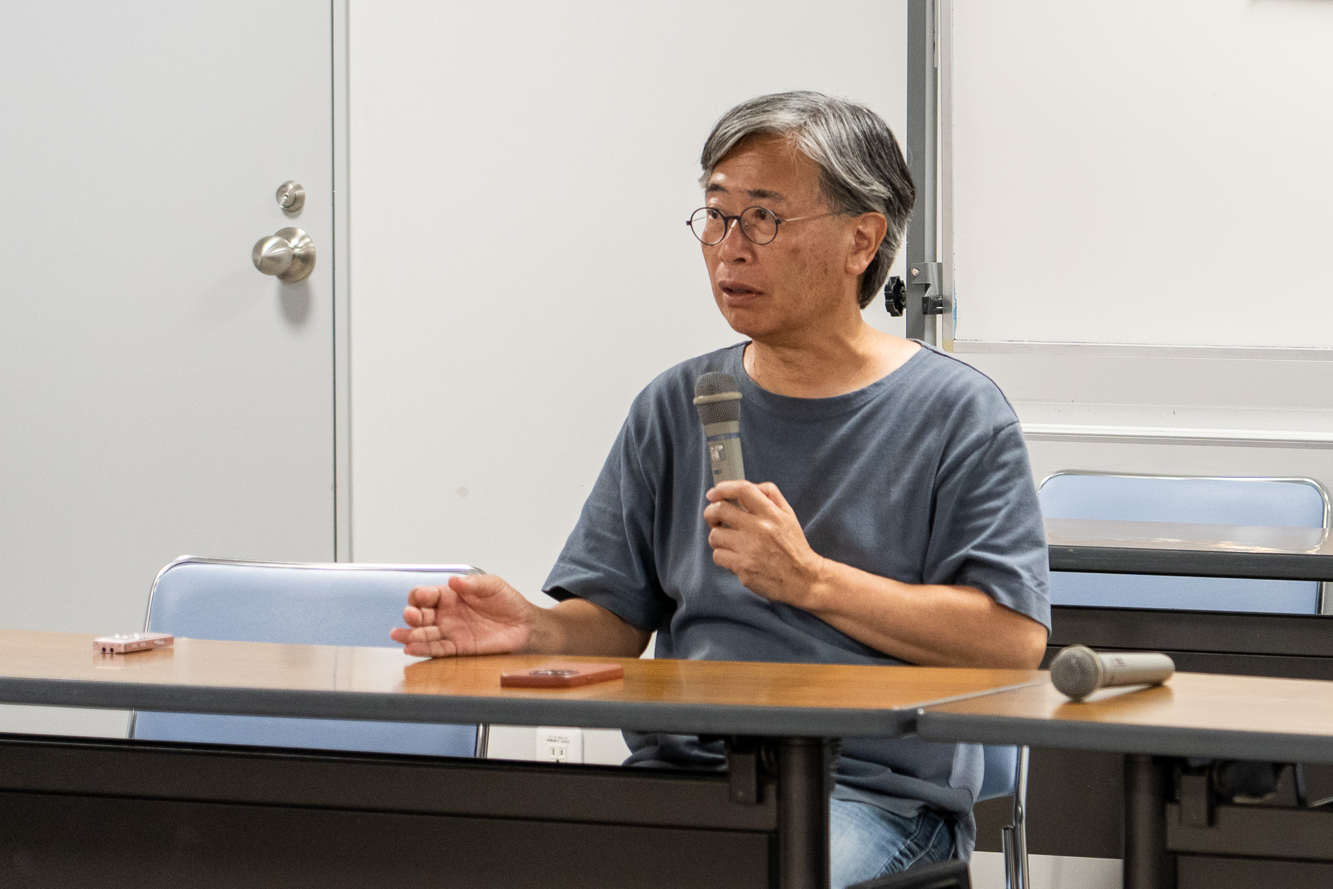 「君たちはどこから来たんだい？」と中邑先生が聞くと「熊本です！」「鹿児島から！」と元気な返事