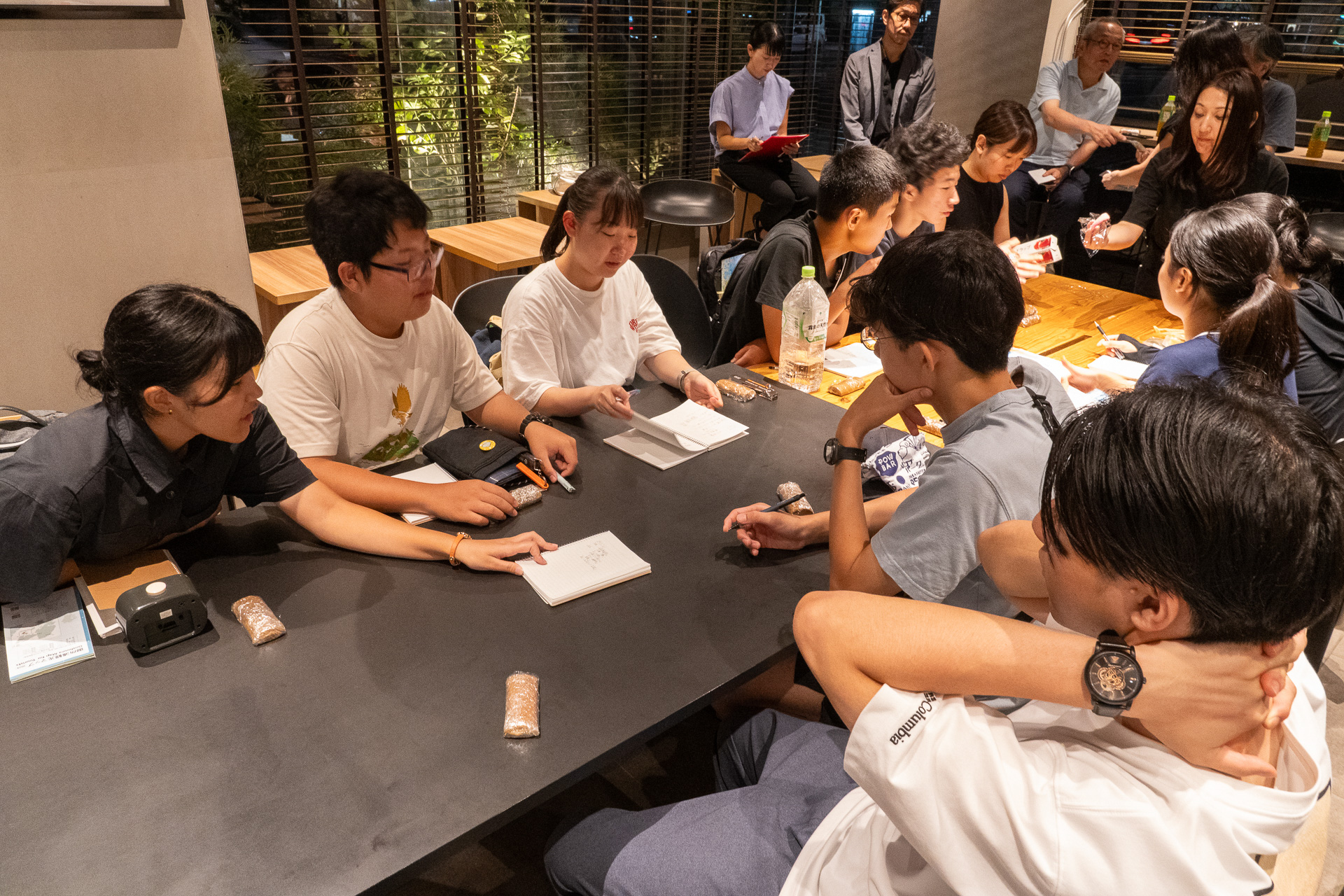 チームで事前打ち合わせ