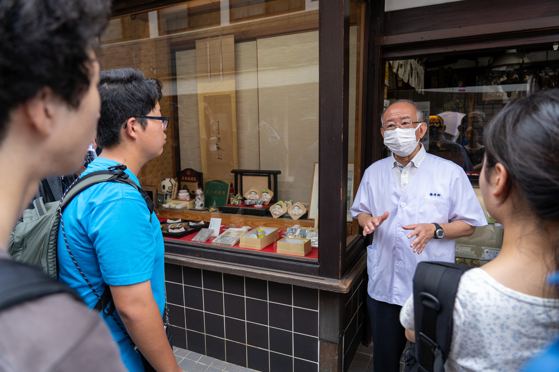 老舗ならではの伝統の技を6代目に聞く