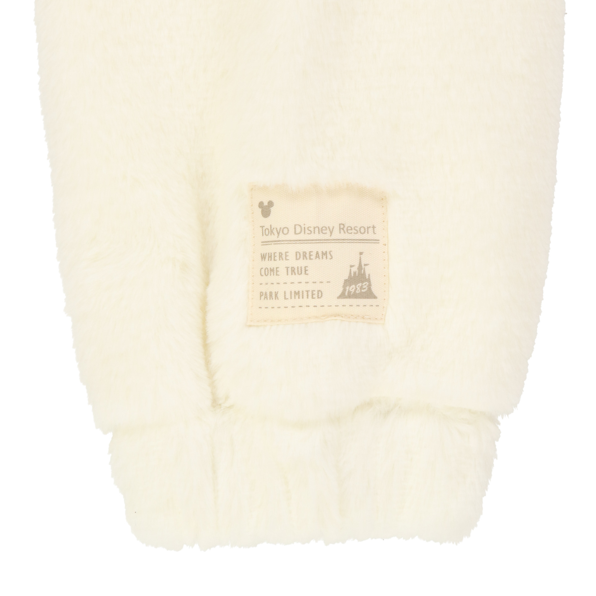 「パーカー」（M/L 各6200円）