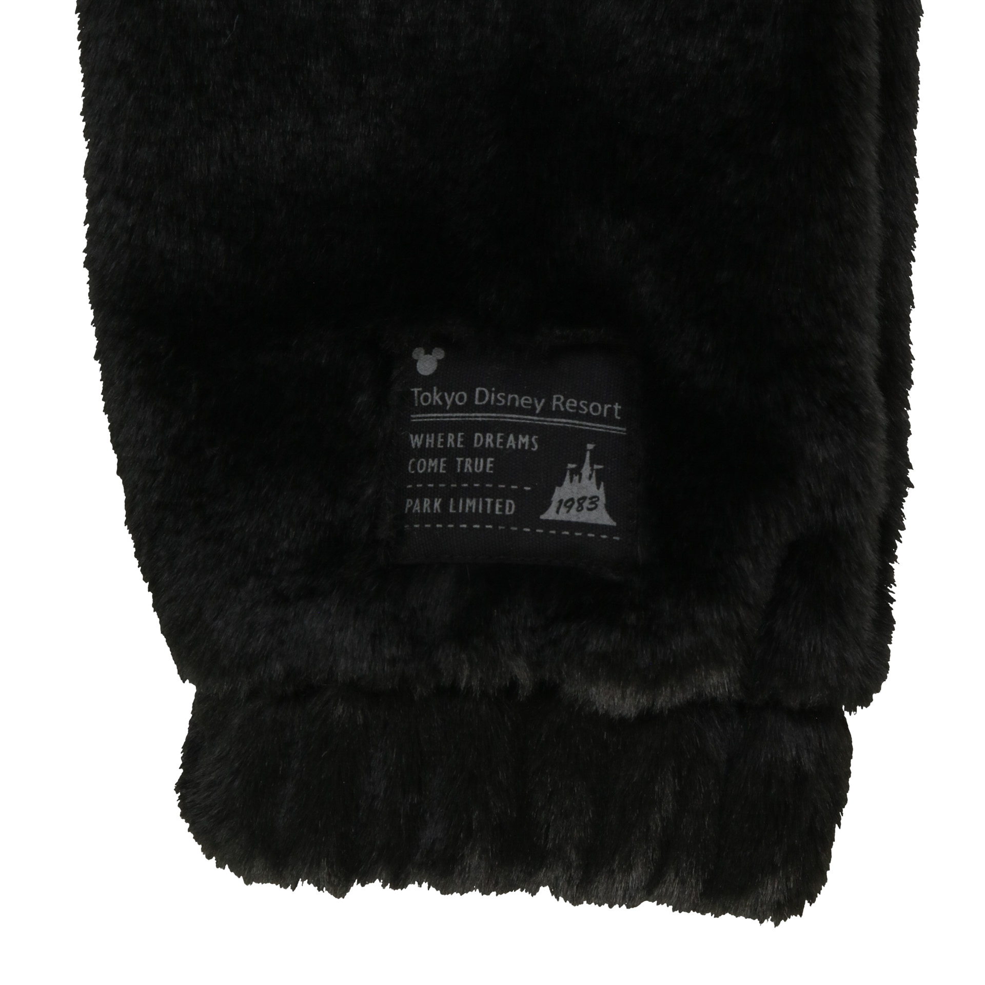 「パーカー」（M/L 各6200円）