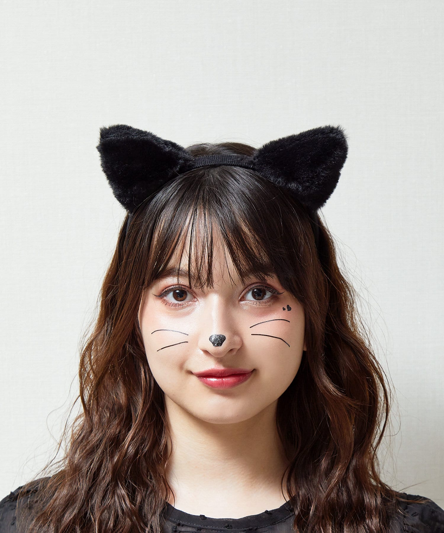 ねこカチューシャ（各330円）