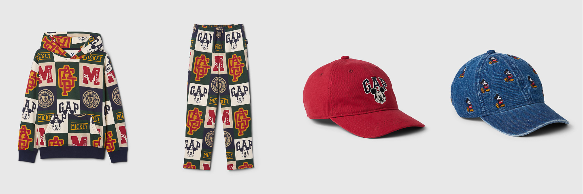 「Gapロゴ フーディー」（8990円）、「デニム ベースボールキャップ」（3490円）ほか